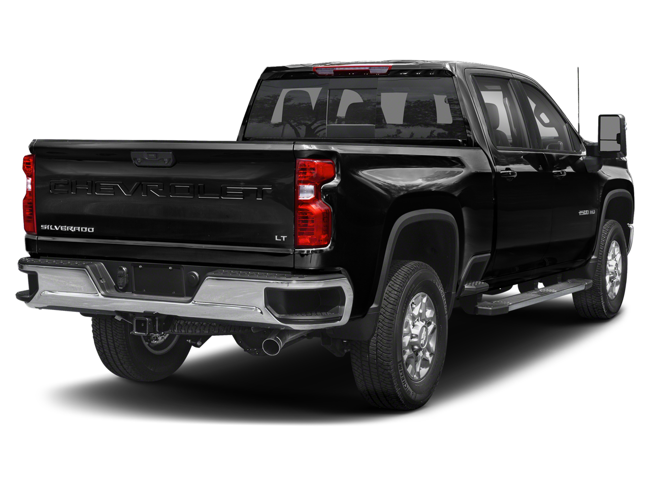 2020 Chevrolet Silverado LT photo 2