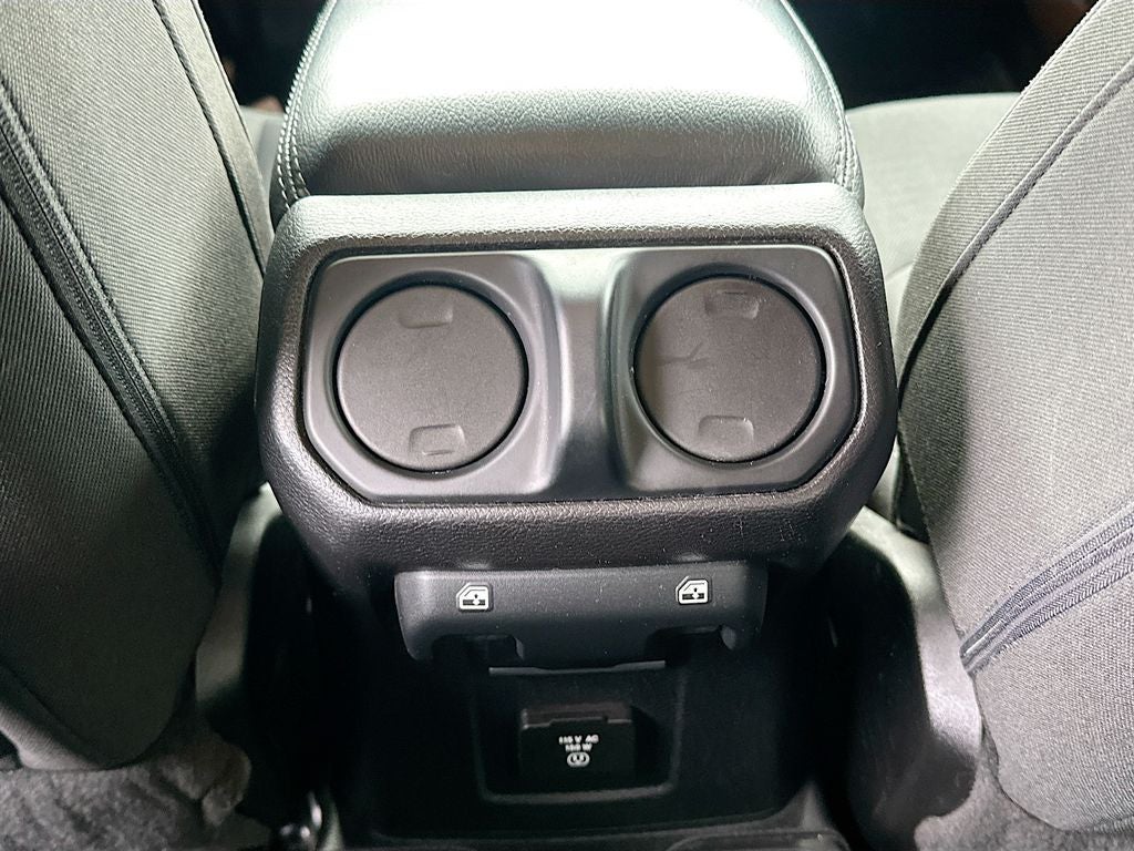 2019 Jeep Wrangler Sahara