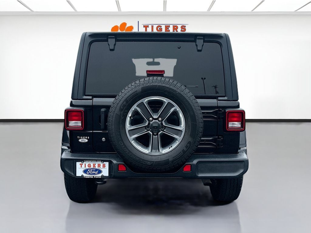 2019 Jeep Wrangler Sahara