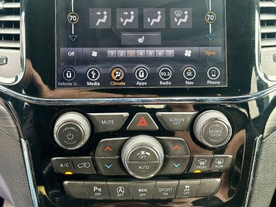 2019 Jeep Grand Cherokee Laredo E