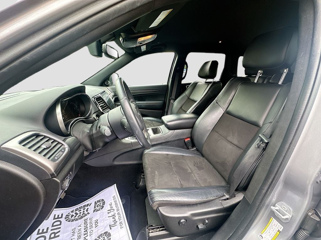 2019 Jeep Grand Cherokee Laredo E