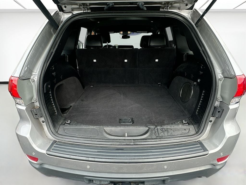 2019 Jeep Grand Cherokee Laredo E