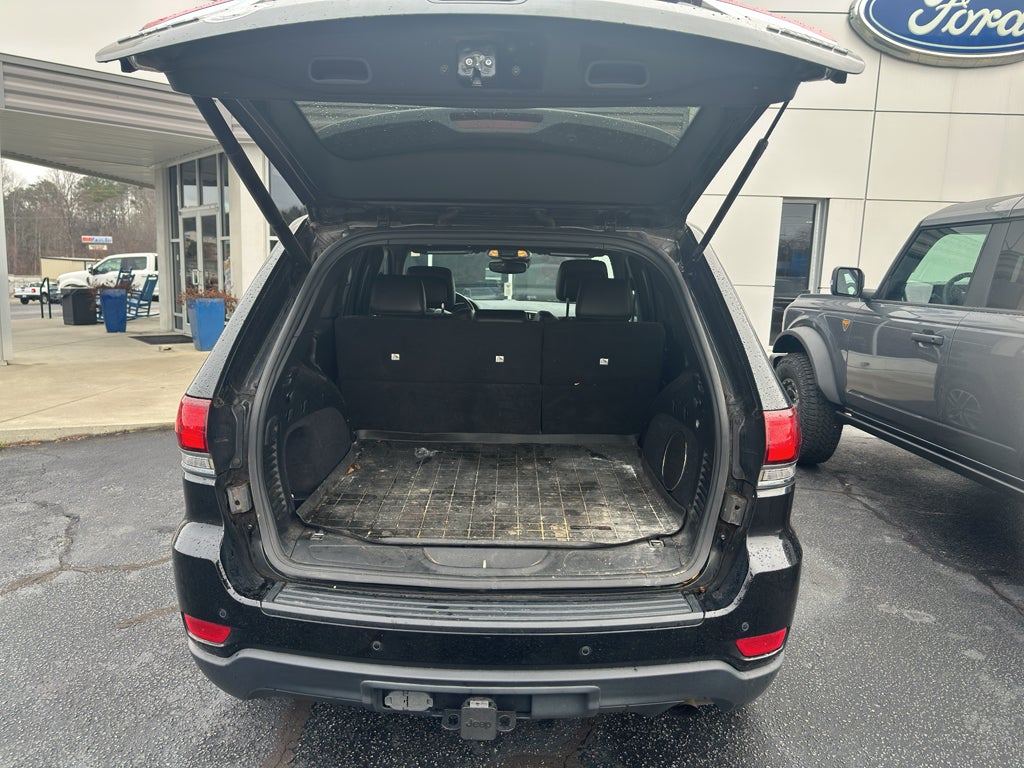 2020 Jeep Grand Cherokee Laredo E