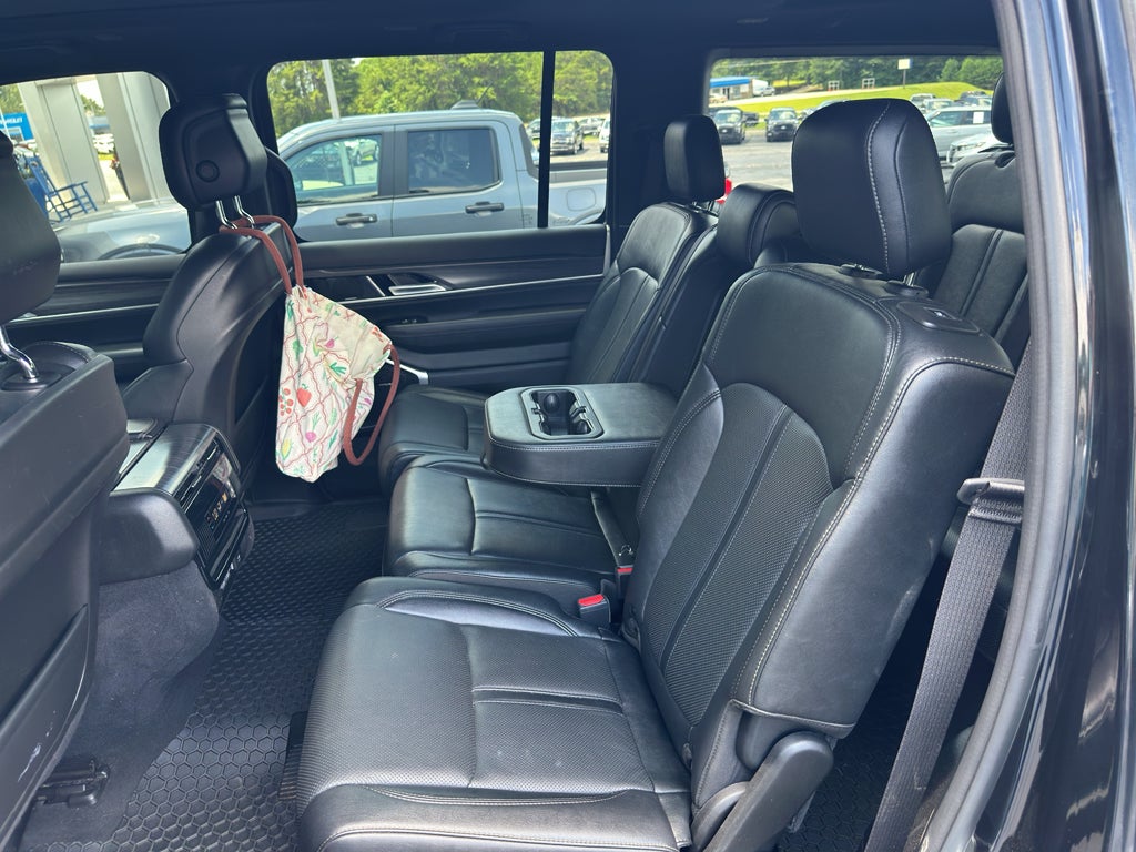 2023 Jeep Wagoneer Series II