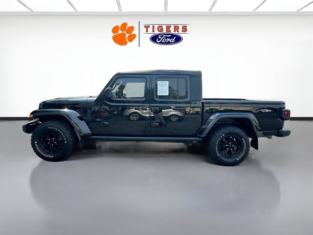 2022 Jeep Gladiator Willys Sport