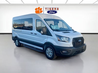 2025 Ford Transit Wagon XL