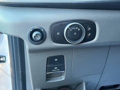2025 Ford Transit Wagon XL