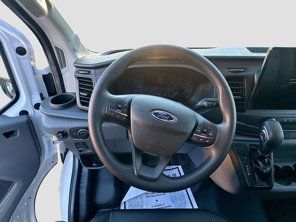 2025 Ford Transit Wagon XL