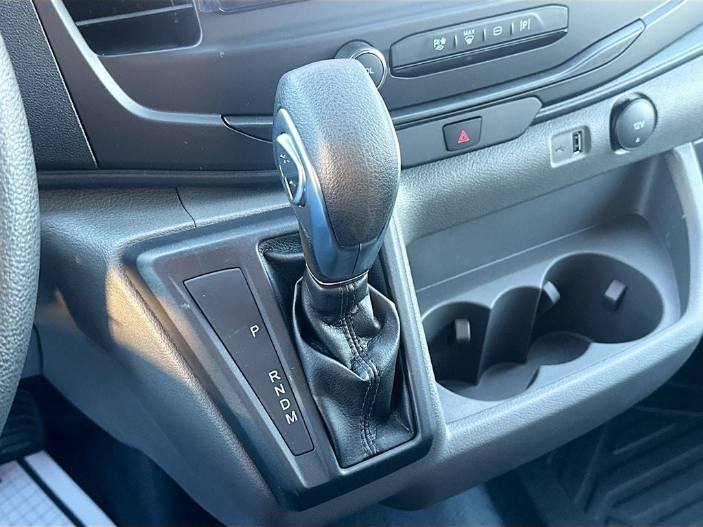 2025 Ford Transit Wagon XL