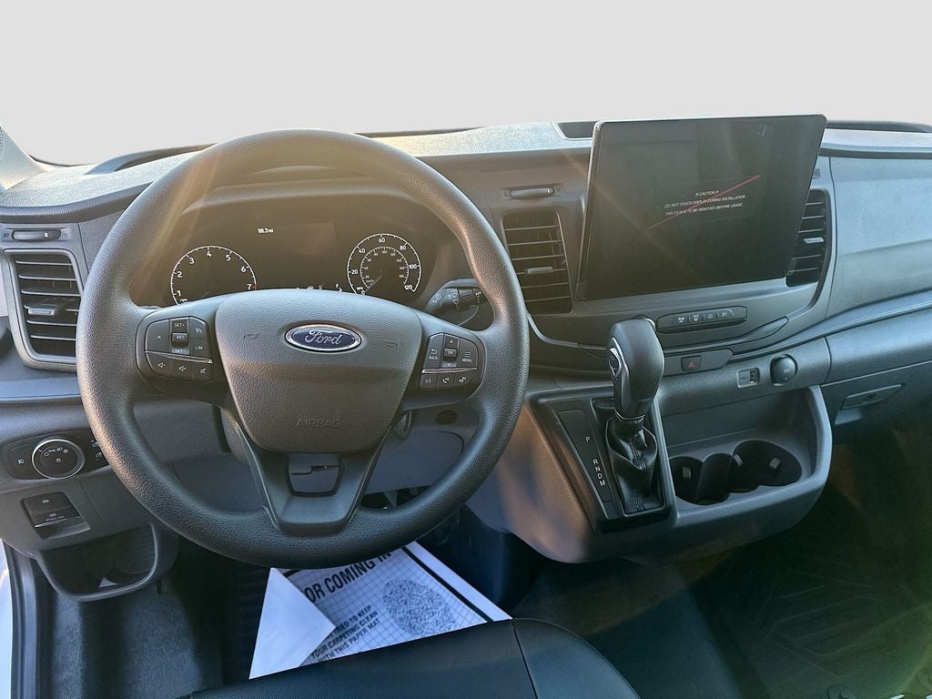 2025 Ford Transit Wagon XL
