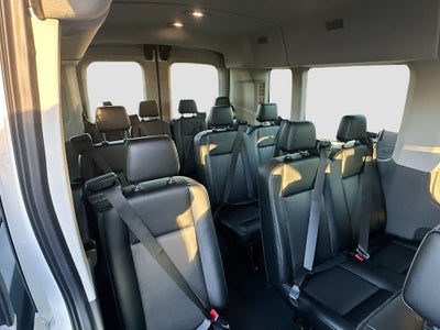 2025 Ford Transit Wagon XL
