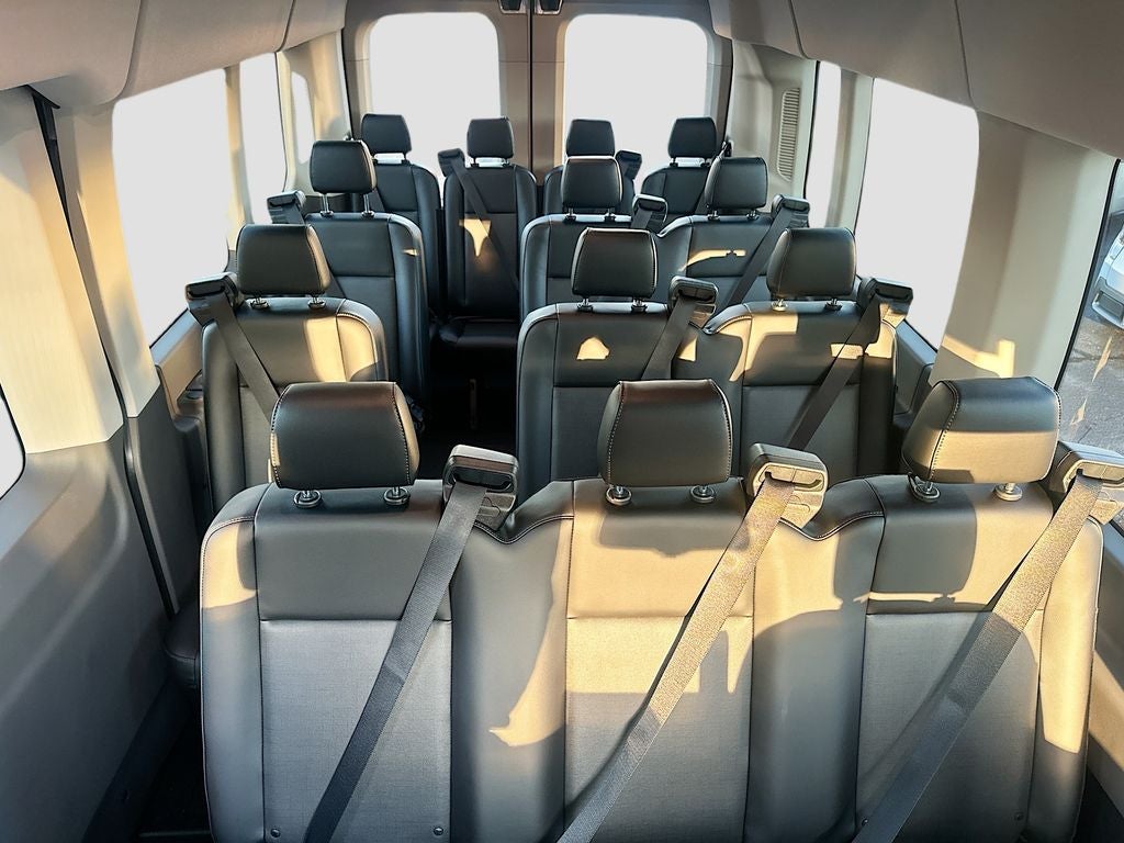 2025 Ford Transit Wagon XL