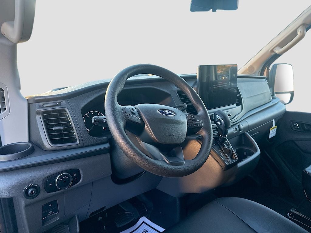 2025 Ford Transit Wagon XL