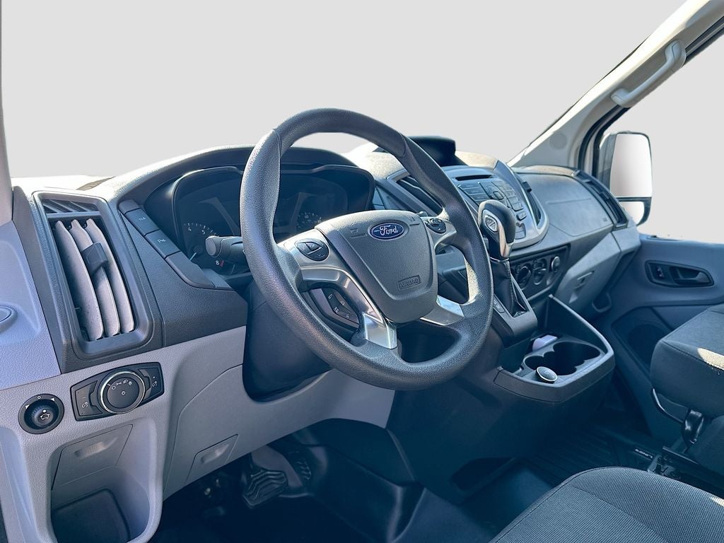 2019 Ford Transit Wagon XLT