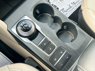 2021 Ford Escape Titanium