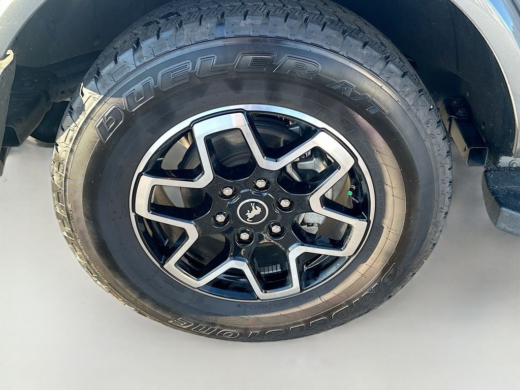 2024 Ford Bronco Outer Banks