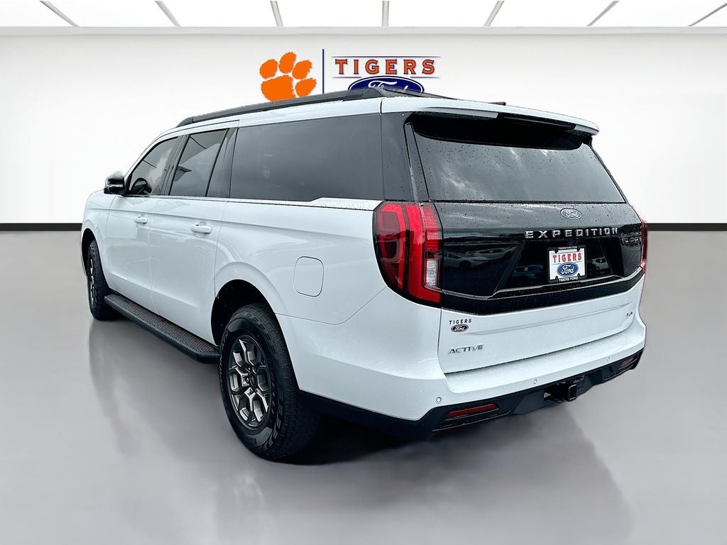 2026 Ford Expedition MAX Active