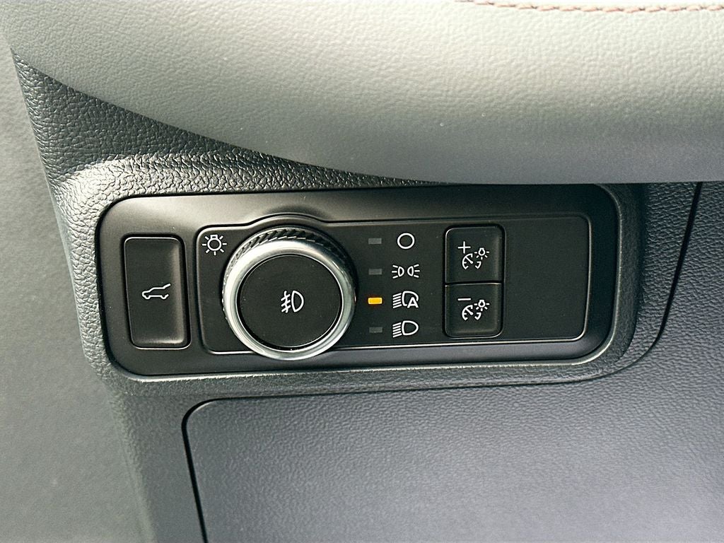 2026 Ford Explorer Active (100A)