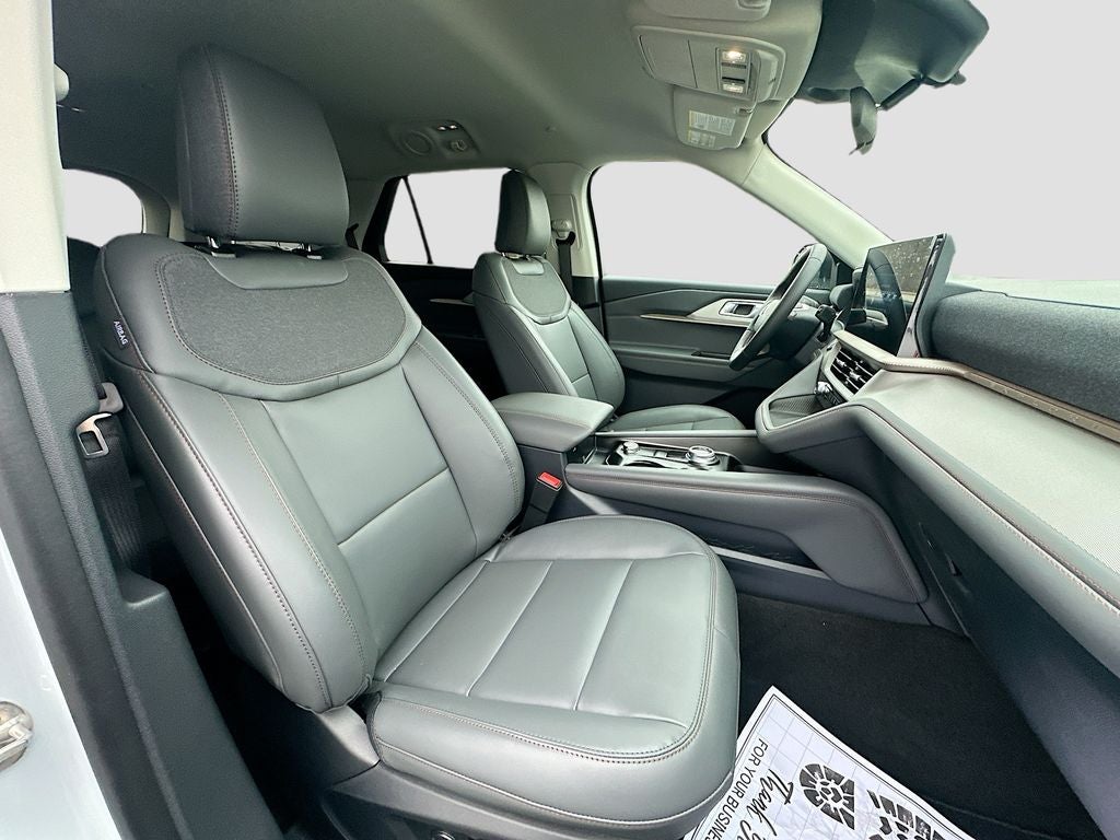 2026 Ford Explorer Active (100A)