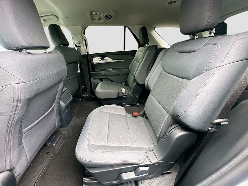 2026 Ford Explorer Active w/100A Pkg