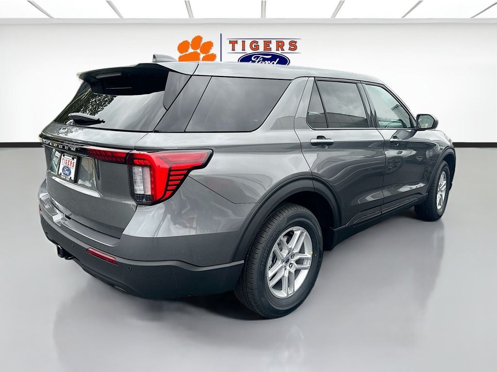 2026 Ford Explorer Active w/100A Pkg