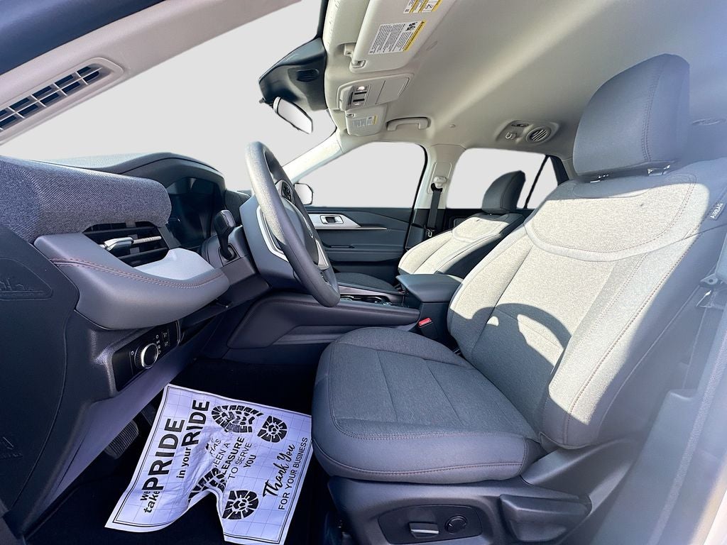 2026 Ford Explorer Active (100A)