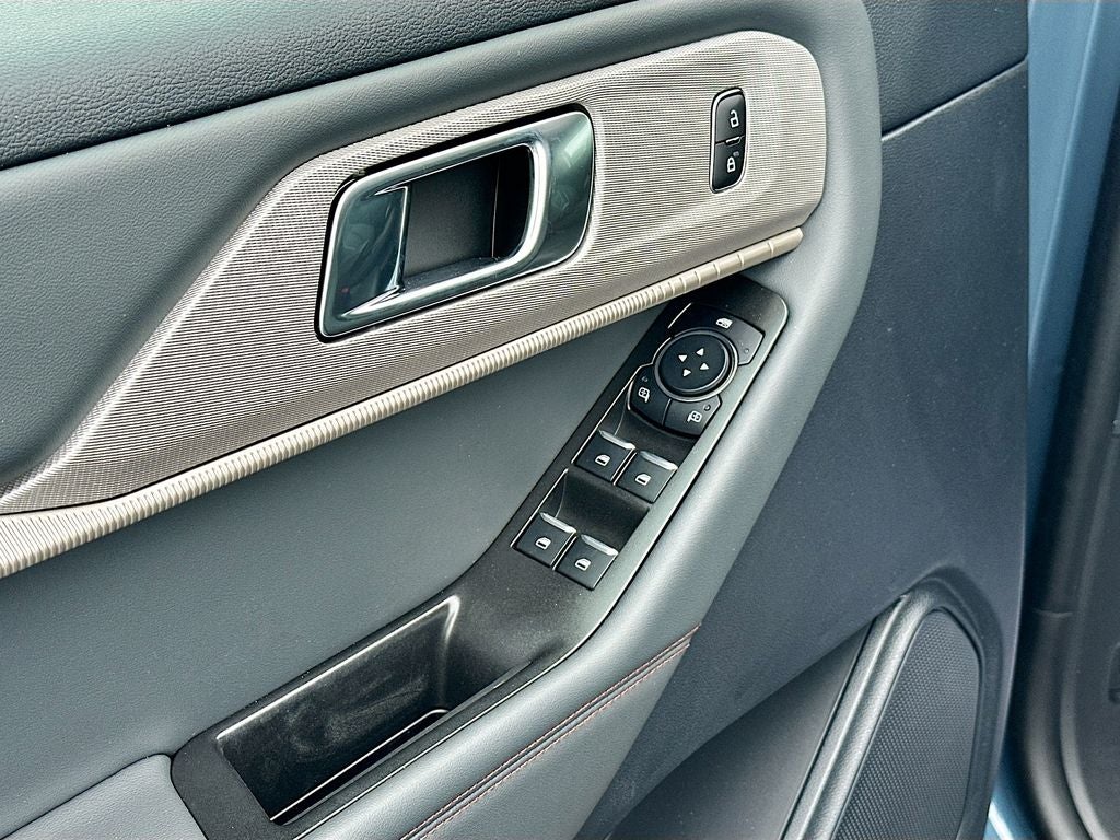 2026 Ford Explorer Active (100A)