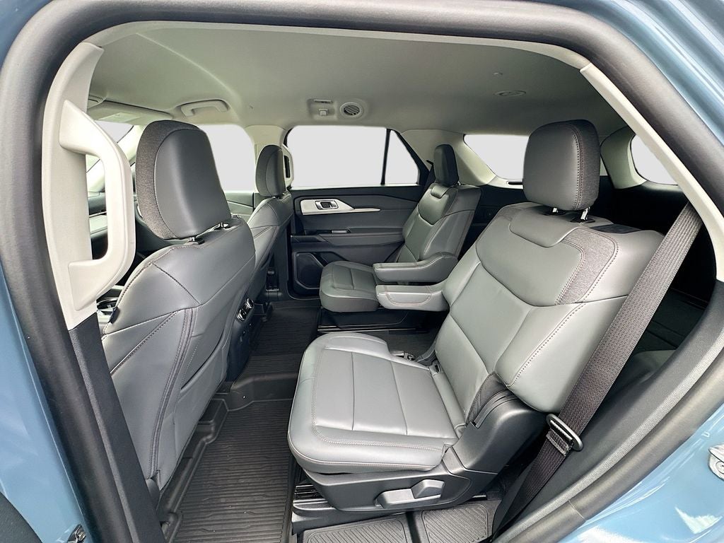 2026 Ford Explorer Active (100A)
