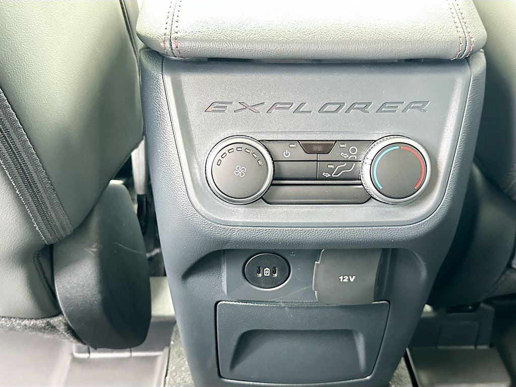 2026 Ford Explorer Active (100A)