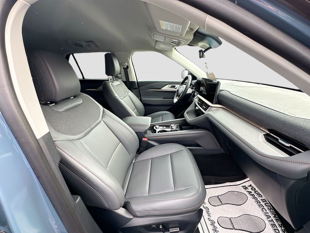 2026 Ford Explorer Active (100A)