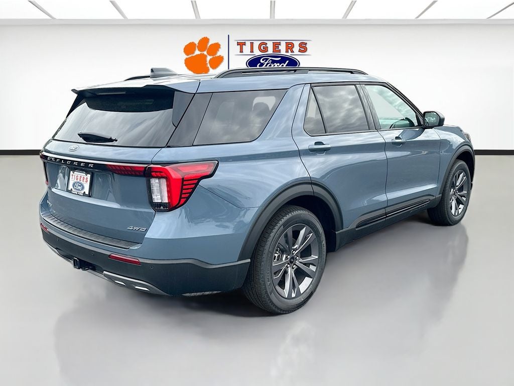 2026 Ford Explorer Active (100A)