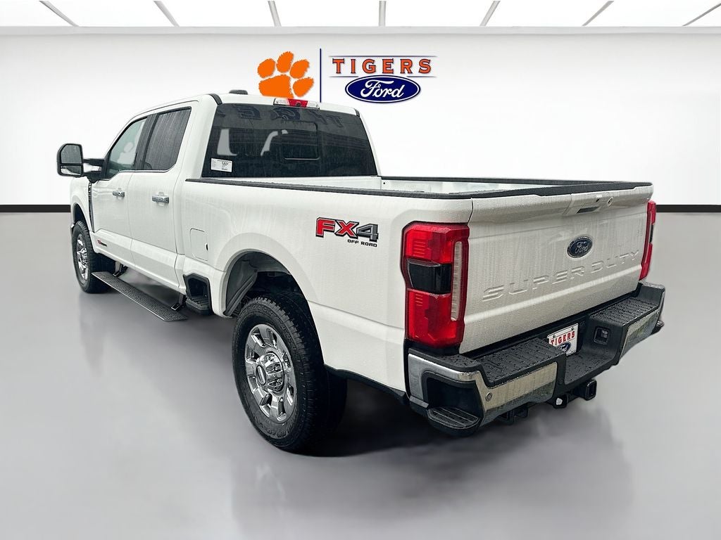 2026 Ford F-350 LARIAT