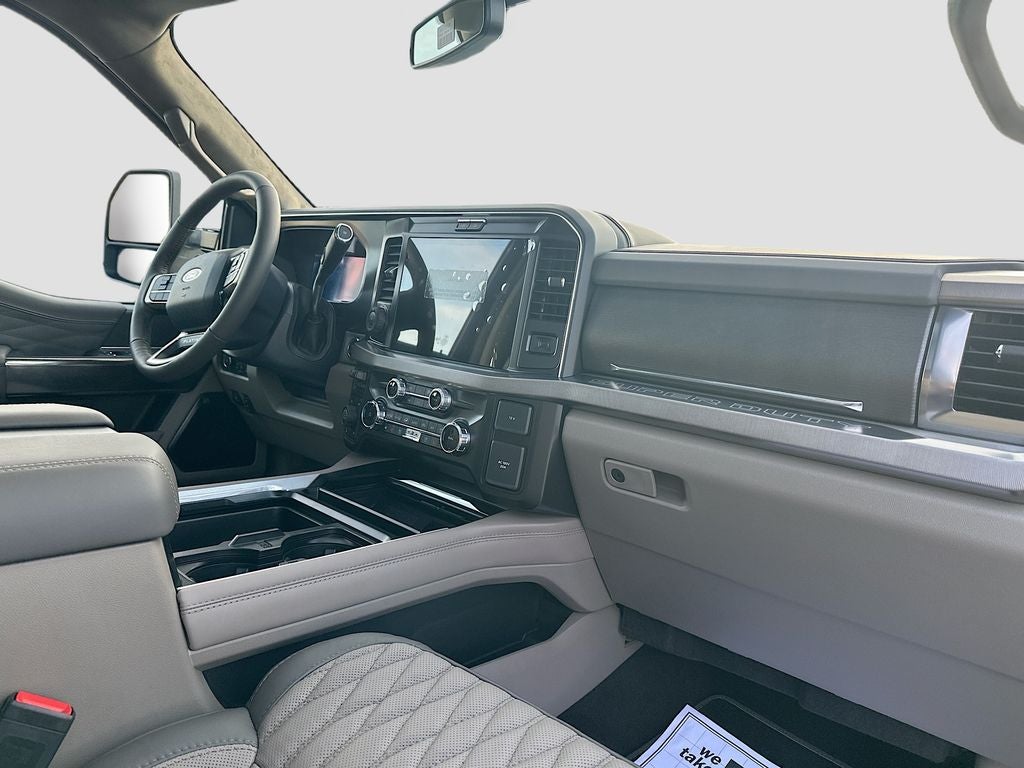 2026 Ford F-350 Platinum