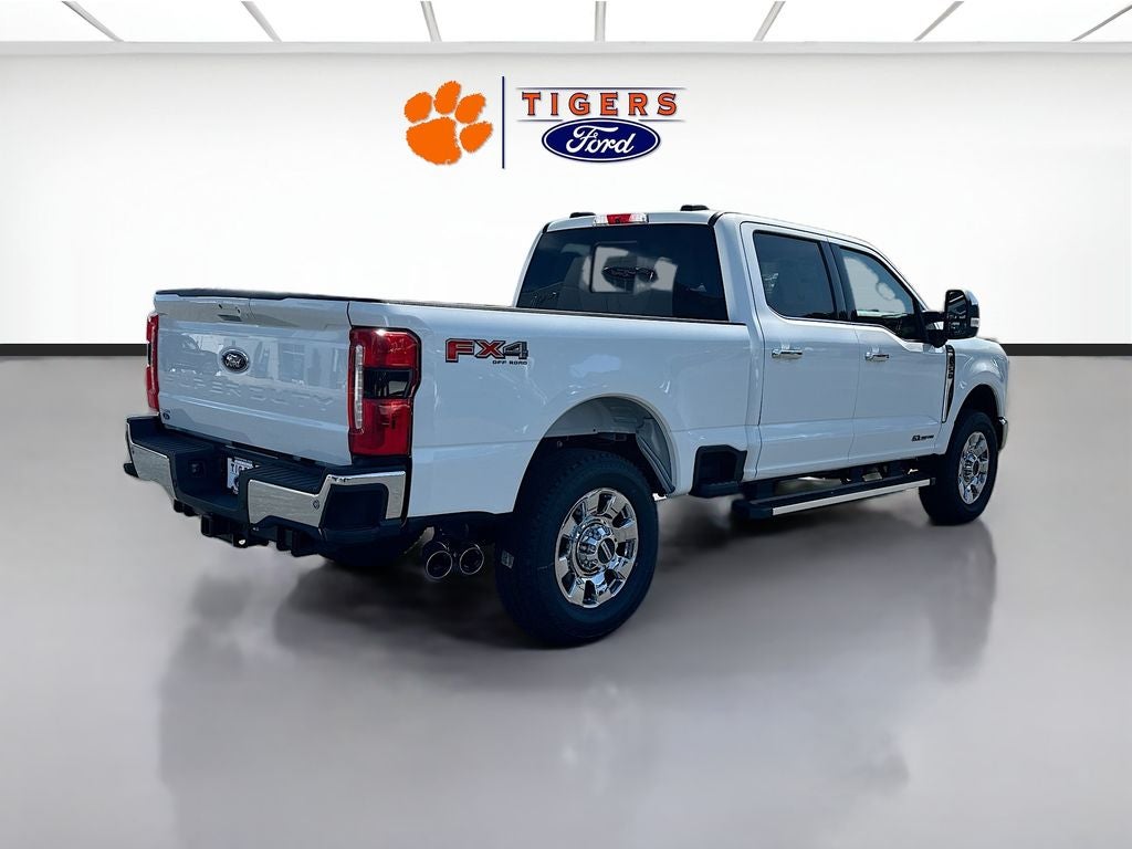 2026 Ford F-350 LARIAT