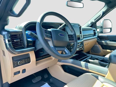 2026 Ford F-350 LARIAT