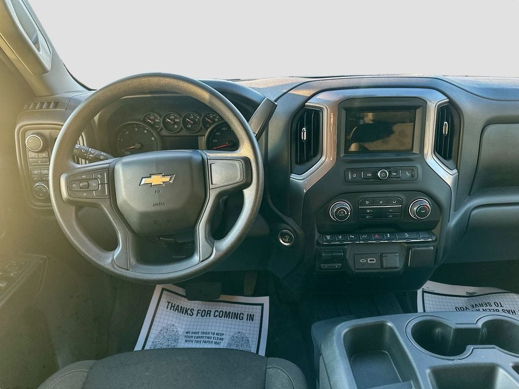 2024 Chevrolet Silverado Custom