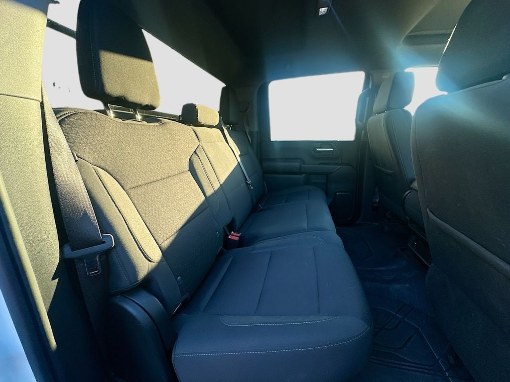 2024 Chevrolet Silverado Custom