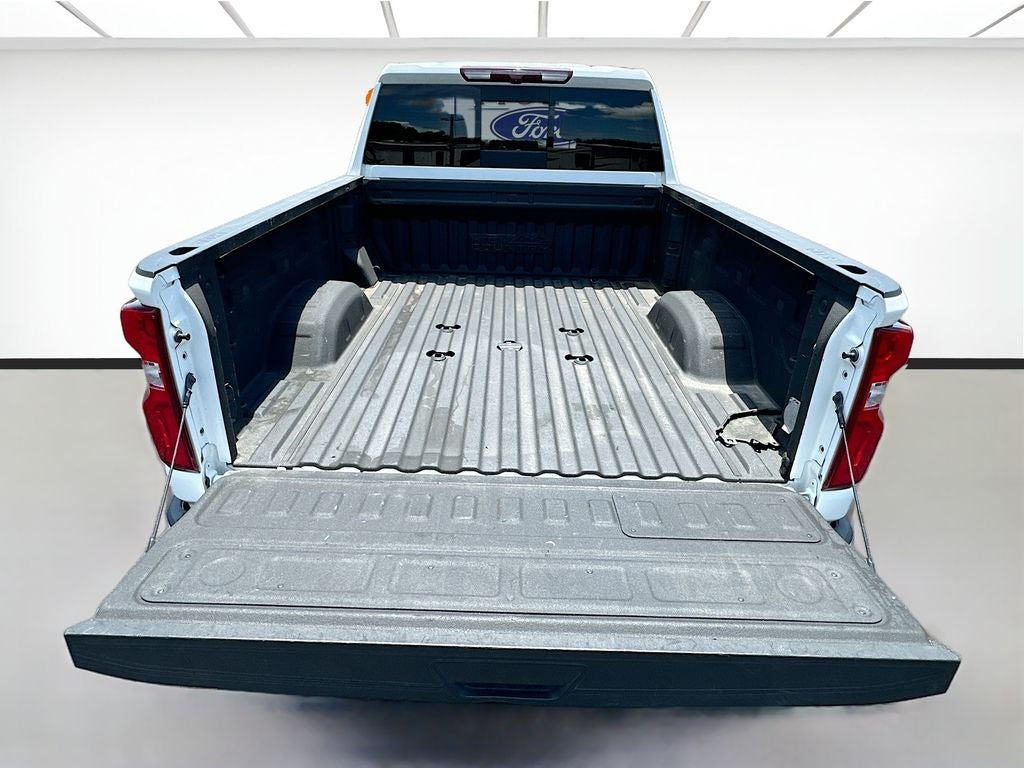 2023 Chevrolet Silverado High Country