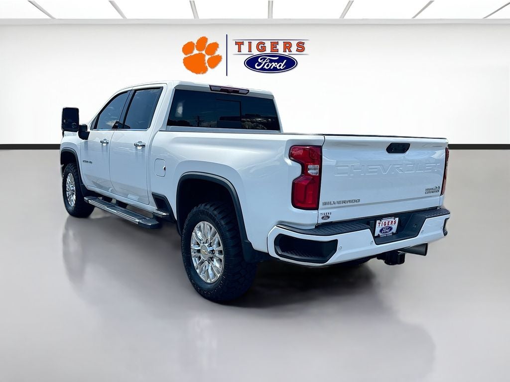 2023 Chevrolet Silverado High Country