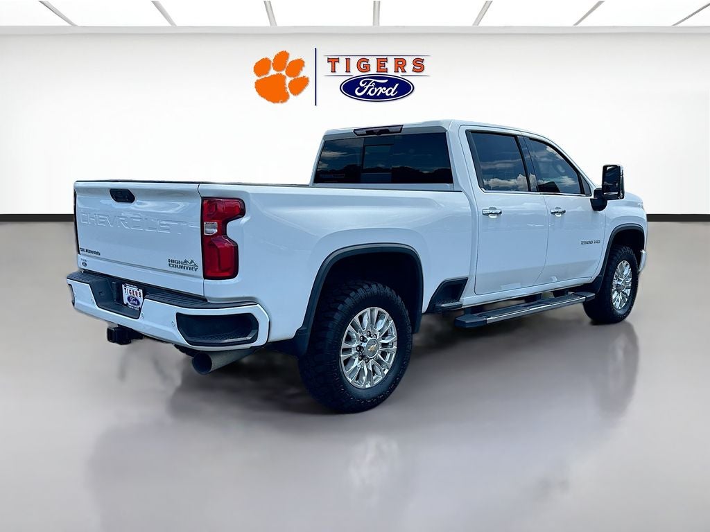 2023 Chevrolet Silverado High Country