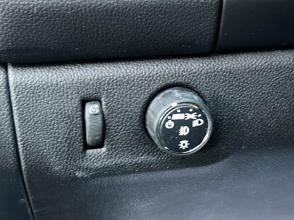 2022 Chevrolet Colorado 2WD LT