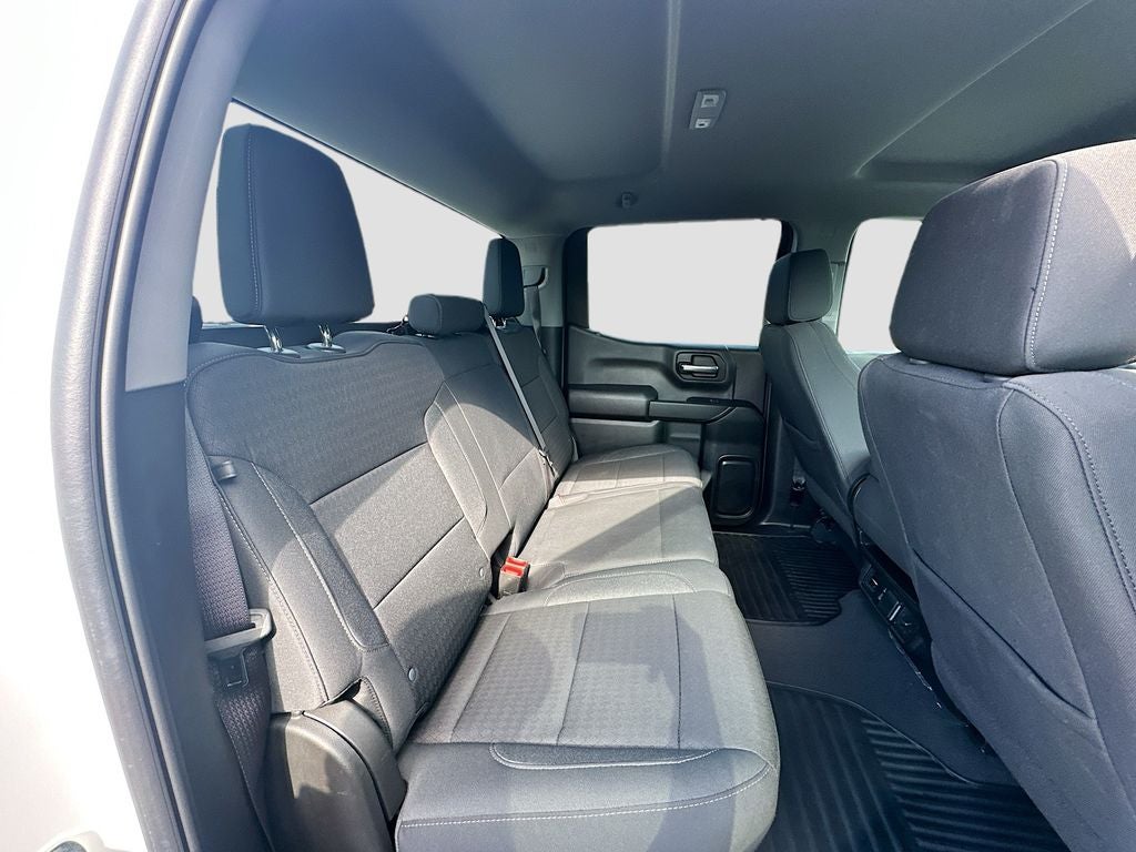 2023 Chevrolet Silverado Custom