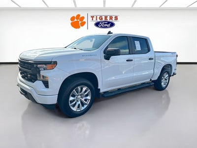 2023 Chevrolet Silverado Custom