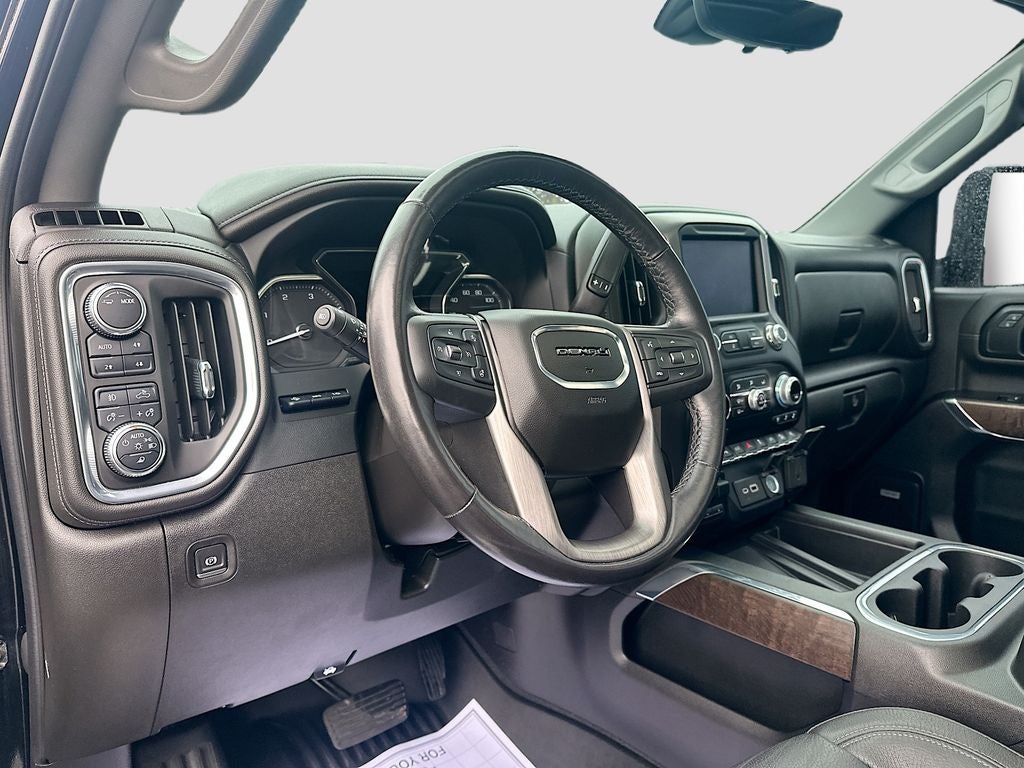 2022 GMC Sierra Denali