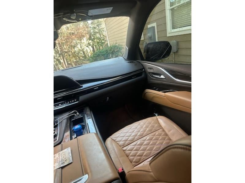 2022 Cadillac Escalade ESV Sport