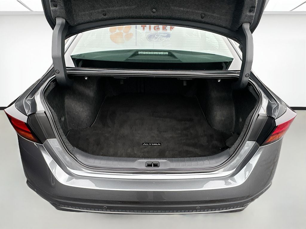 2020 Nissan Altima 2.0 Platinum