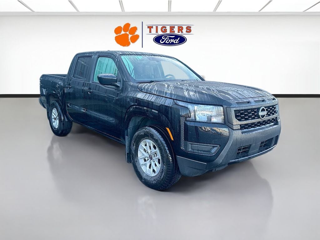 2025 Nissan Frontier S