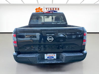 2025 Nissan Frontier S