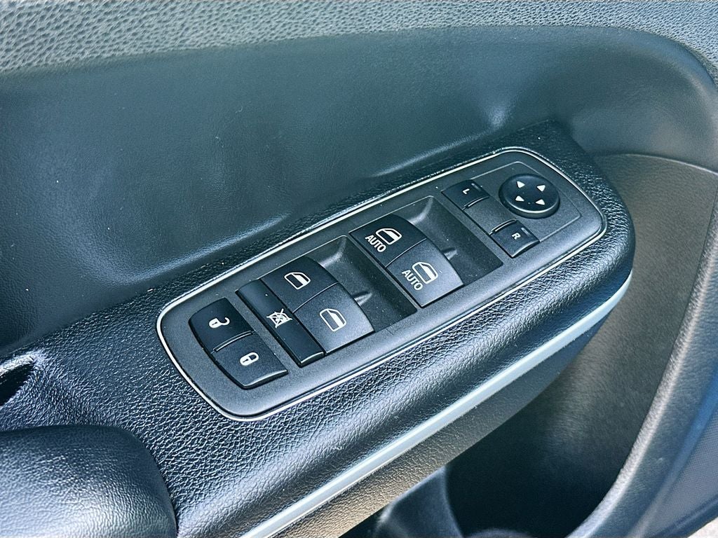 2022 Chrysler 300 Touring
