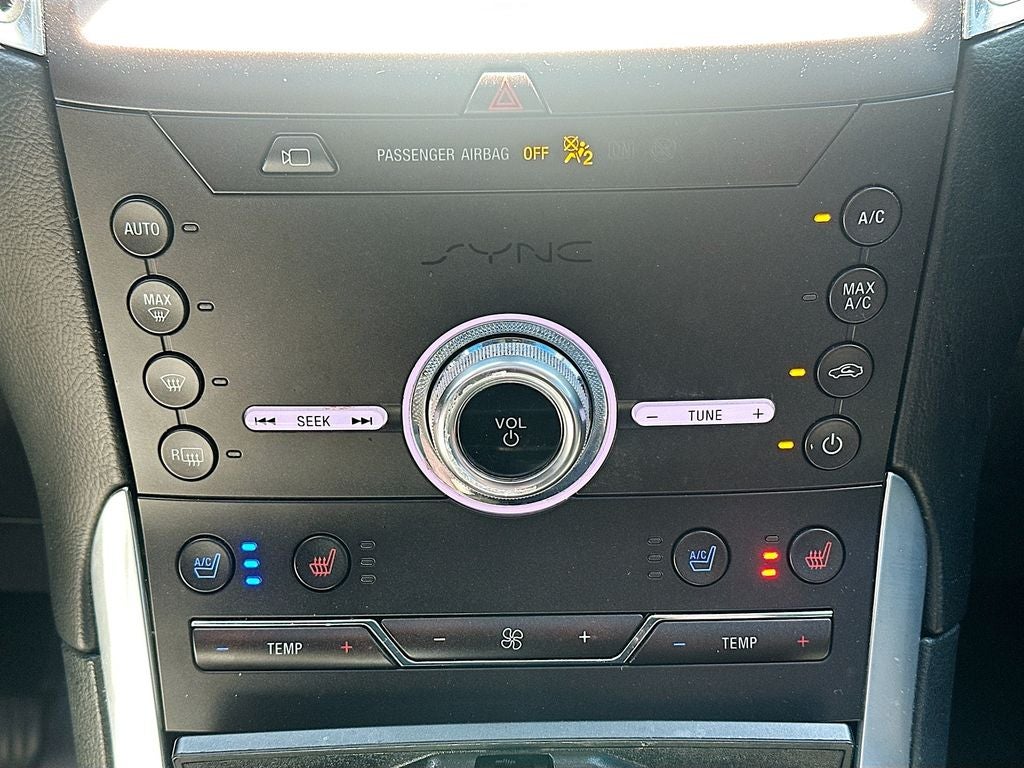 2020 Ford Edge Titanium